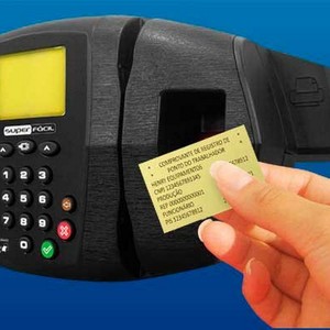 Registro de ponto eletrônico biométrico
